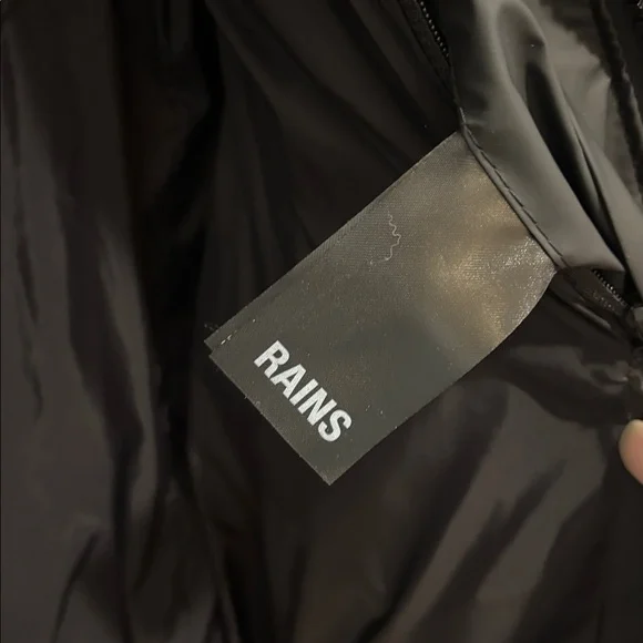 Rains Boxy Puffer vest black thermor - Picture 6 of 8